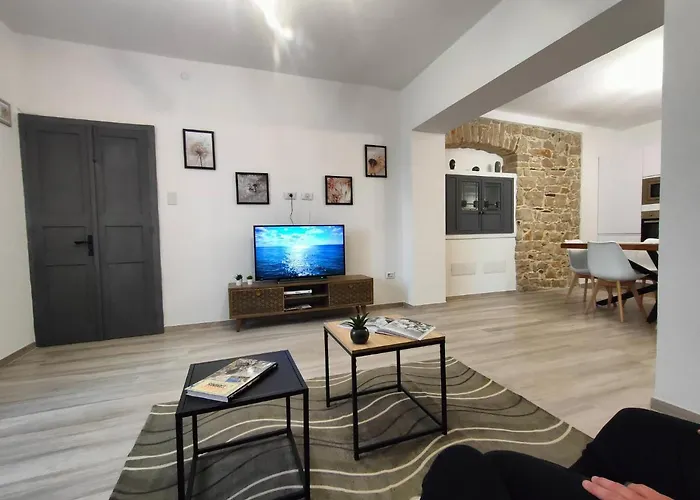 Dommu De Anna Murru Baunei