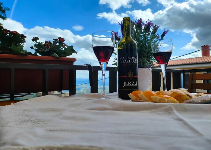 Dommu De Anna Murru Lägenhet *